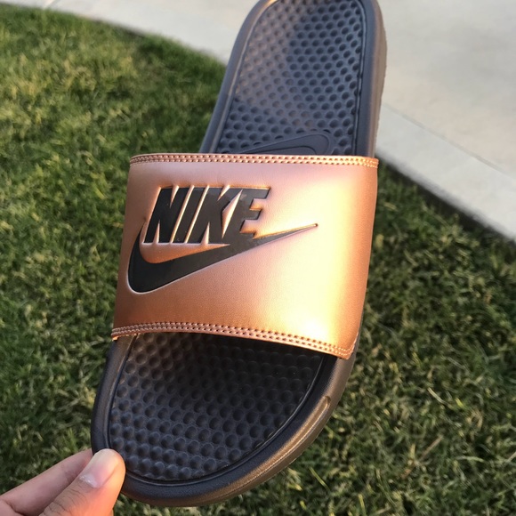 Nike Shoes - NIKE BENASSI Women’s Slides Sandals Size 6 NEW!